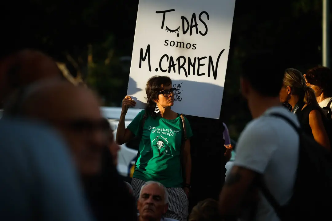 Despejo de uma mulher em Barcelona foi suspenso de última hora por recurso judicial baseado em decretos do Conselho de …