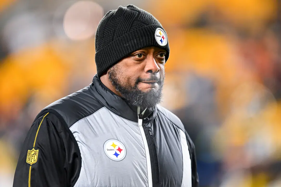 Mike Tomlin mostrando sua cidade em Minecraft, montada ao longo de uma década, foi bem bacana. É muito louco ver um téc…