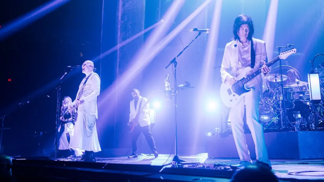 Smashing Pumpkins fizeram um show de 32 músicas em Columbus, Ohio, para celebrar os 30 anos do Mellon Collie. É bonito …