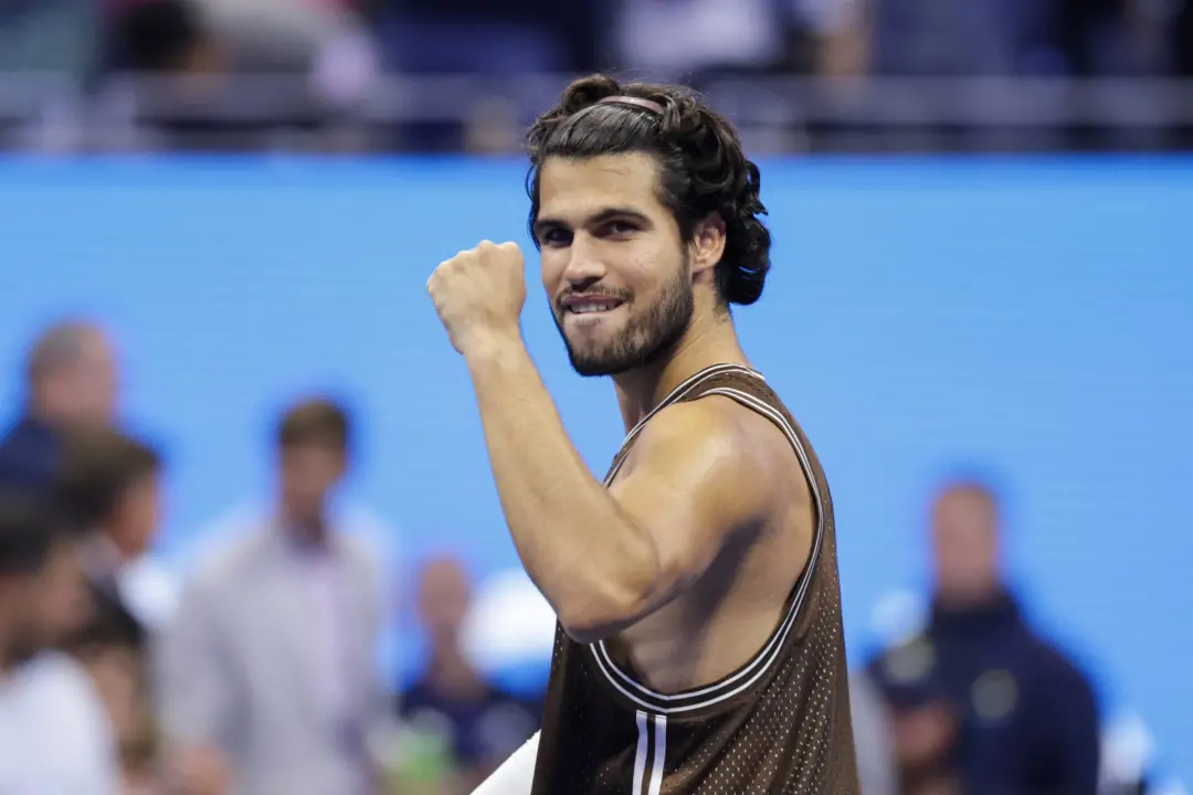 Carlos Alcaraz chegou às quartas de final do US Open em Nova York após retornar de lesão de punho, chegando perto do ní…