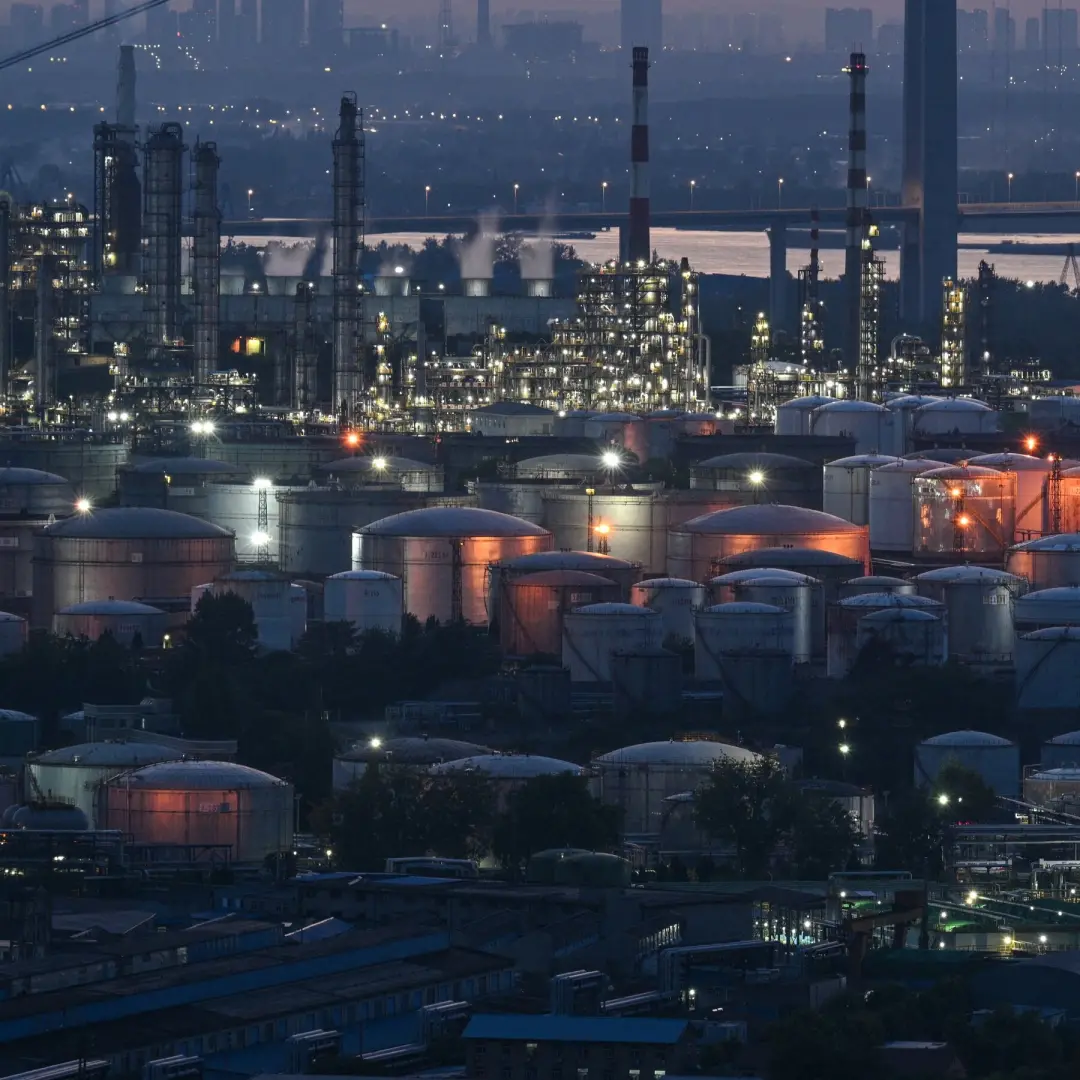 China está limitando novamente as exportações de produtos refinados, porque os estoques de petróleo e produtos refinado…