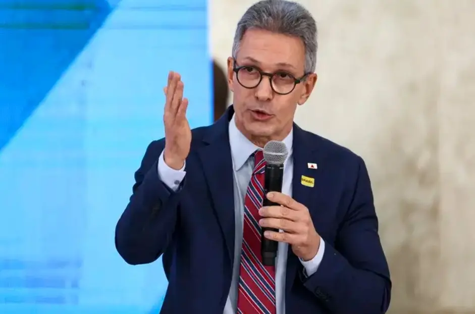 Romeu Zema acusou o Judiciário de política após o cancelamento do debate na TV Globo. Alterações nas regras pouco antes…