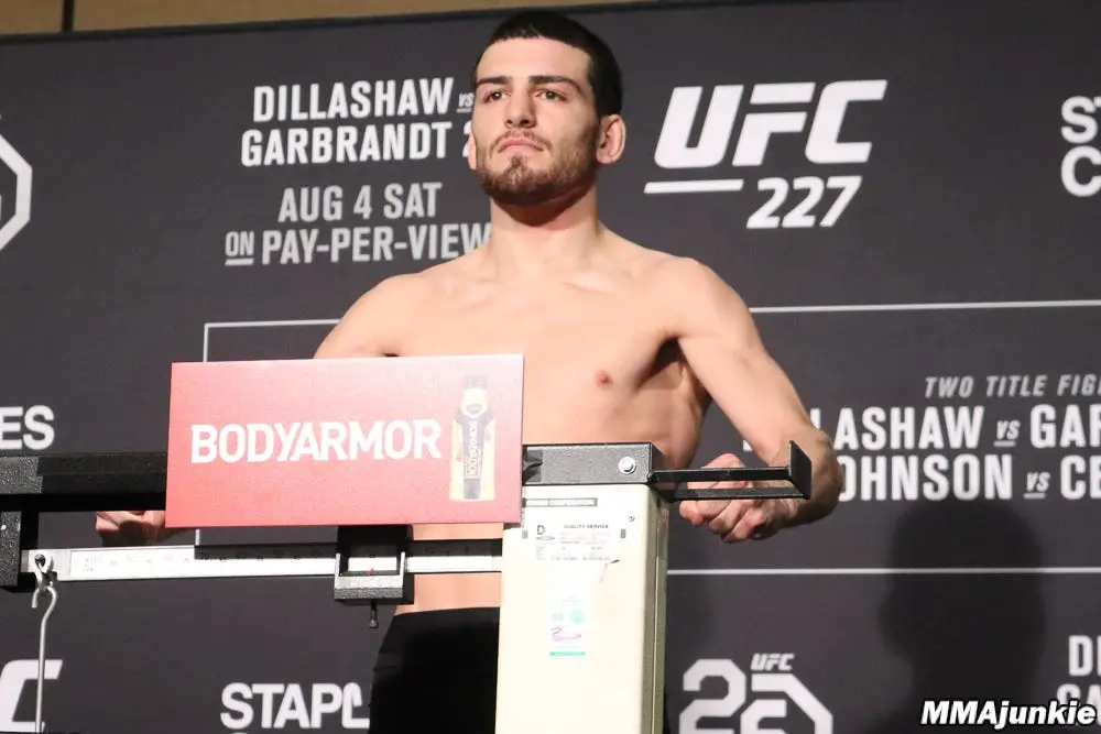 Salt Lake City recebe o UFC 322 no dia 2 de Outubro, com a disputa pelo título feminino peso mosca entre Natalia Silva …