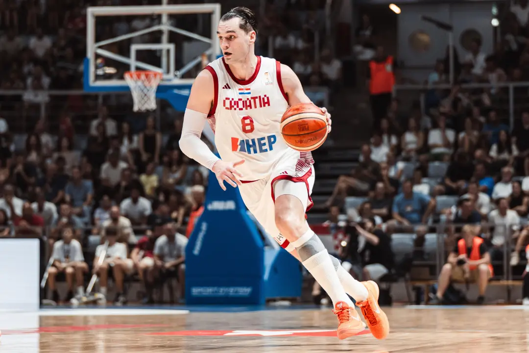 Mario Hezonja, 31 anos, foi visto como uma opção criativa para os Cavaliers, chegando com números sólidos na Espanha, c…