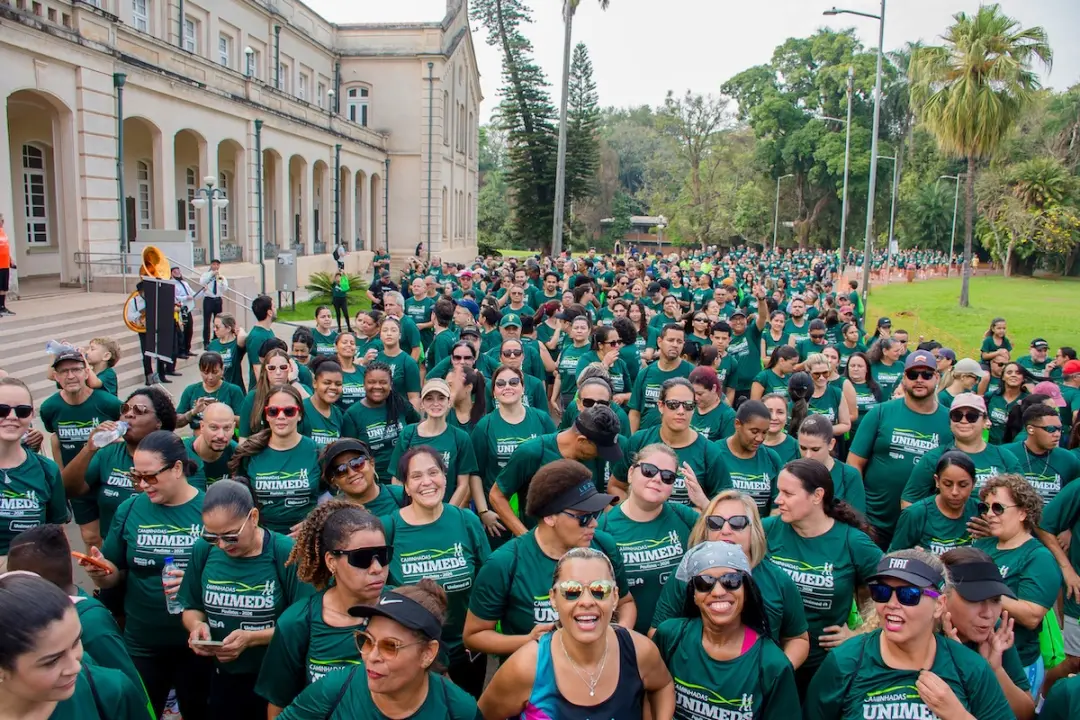 Trinta mil pessoas caminharam em 36 municípios de São Paulo na primeira edição das Caminhadas Unimeds. Movimento pela s…