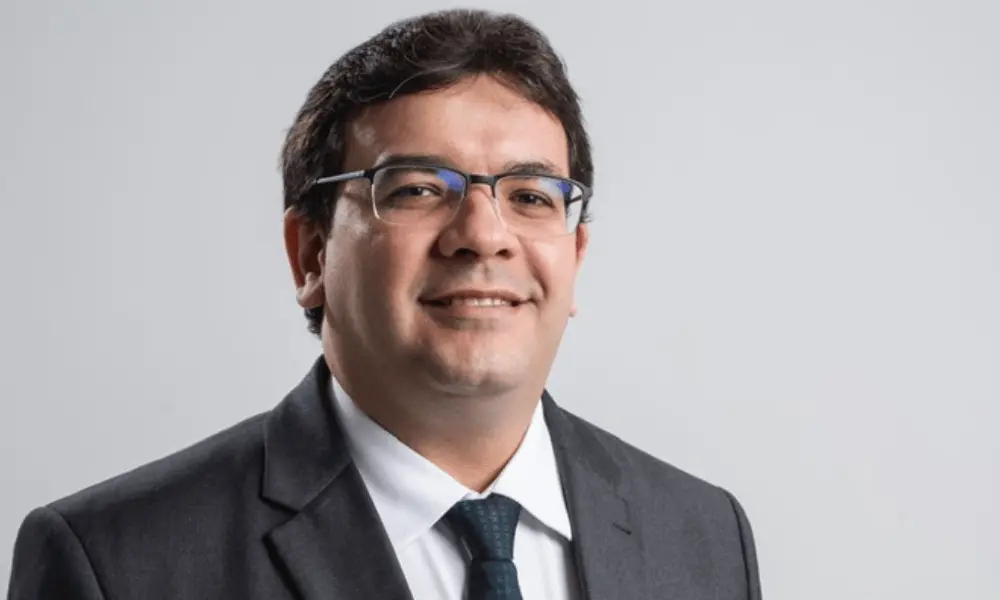 Rafael Fonteles tenta reeleição para governador do Piauí aos 41 anos. Sua bagagem em economia matemática e gestão públi…