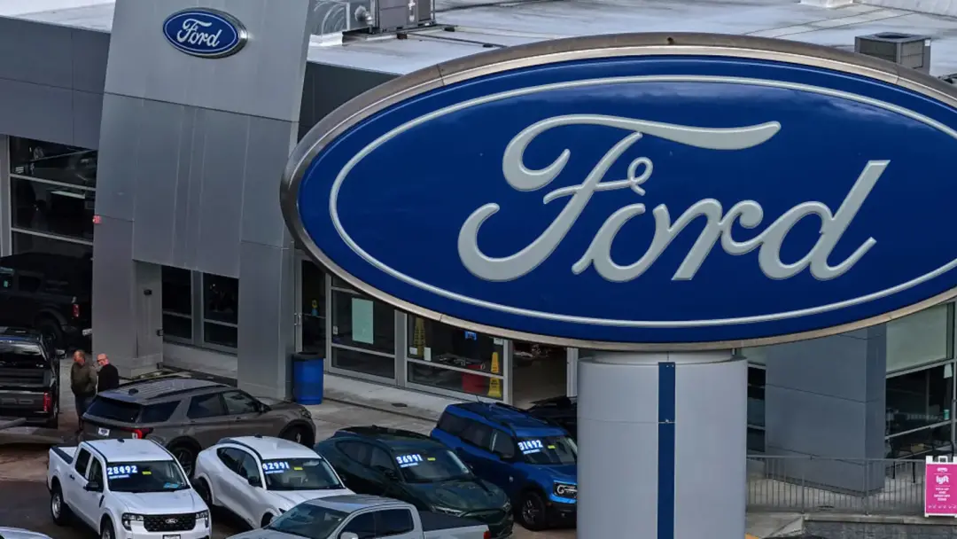 Ford mantém a terceira posição em vendas nos EUA no terceiro trimestre, com 507 mil unidades, perdendo de pouco para a …