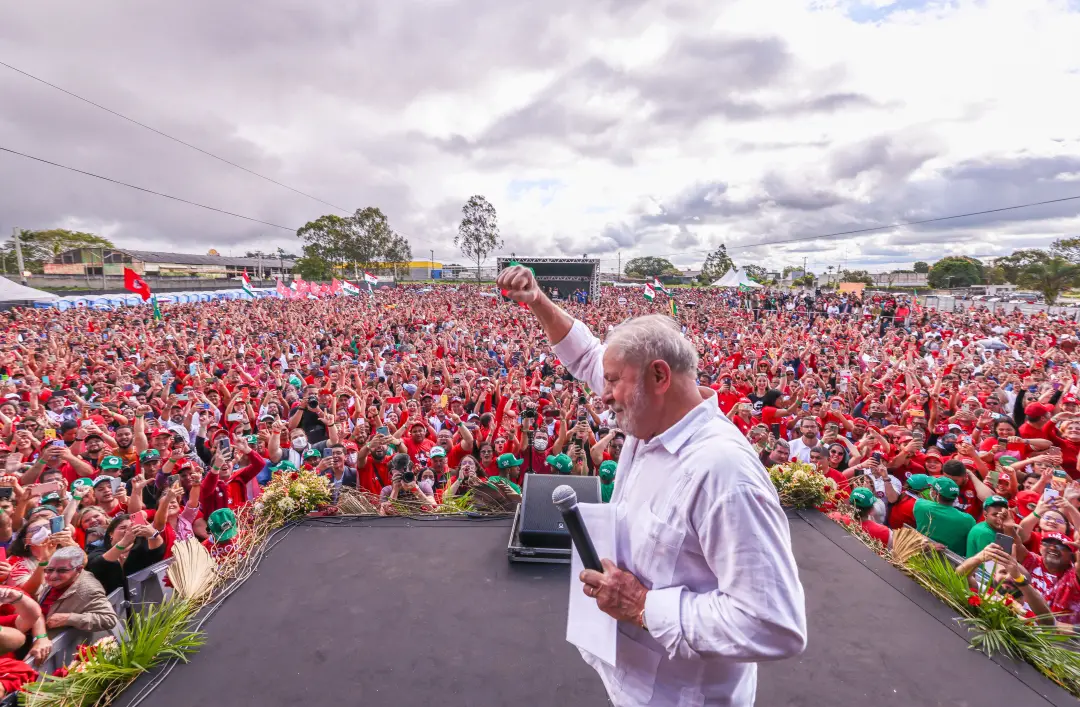Pernambuco com Lula em 61% das intenções de voto na pesquisa Datafolha. Isso mostra uma força considerável do petista n…
