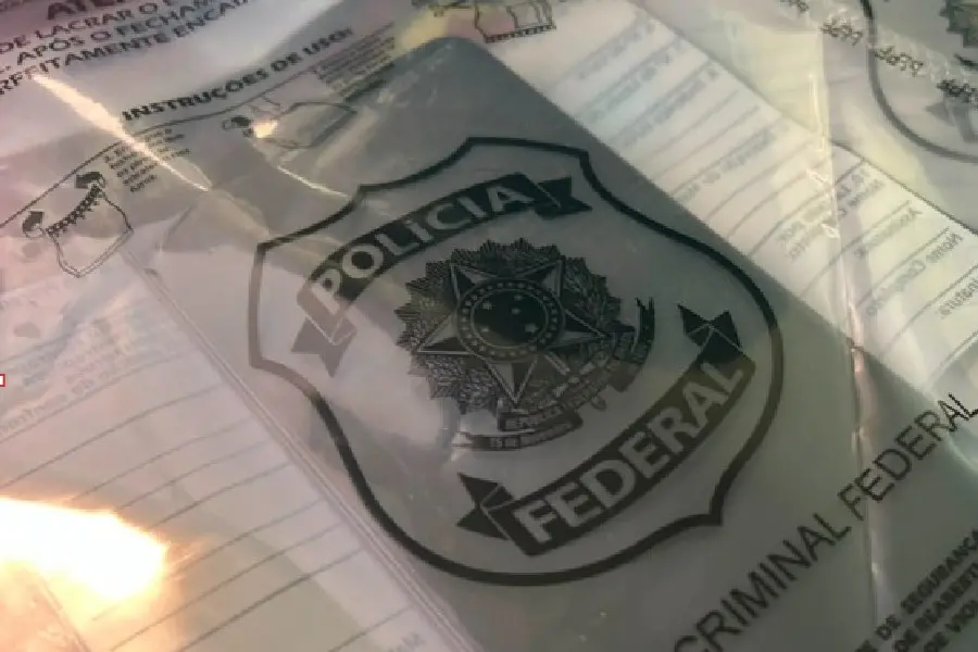 Operação da PF cumpriu dois mandados de busca e apreensão em São Paulo e no entorno do DF para investigar um suposto pl…