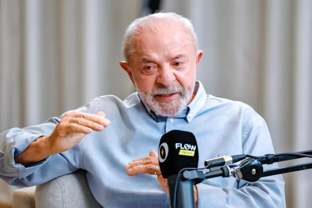 Lula chamou a lobista Roberta Luchsinger de pilantra muito grande, comparando-a ao banqueiro Vorcaro durante entrevista…