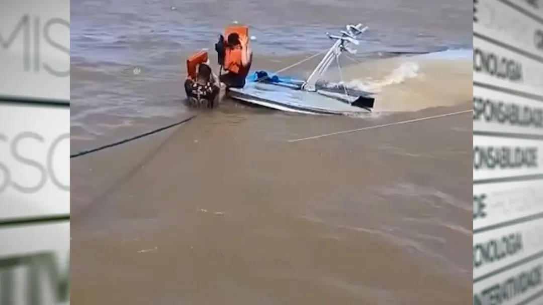 Santarém, no Pará, teve embarcação com cerca de 600 melancias naufragando perto do Encontro das Águas. O fato é que a p…