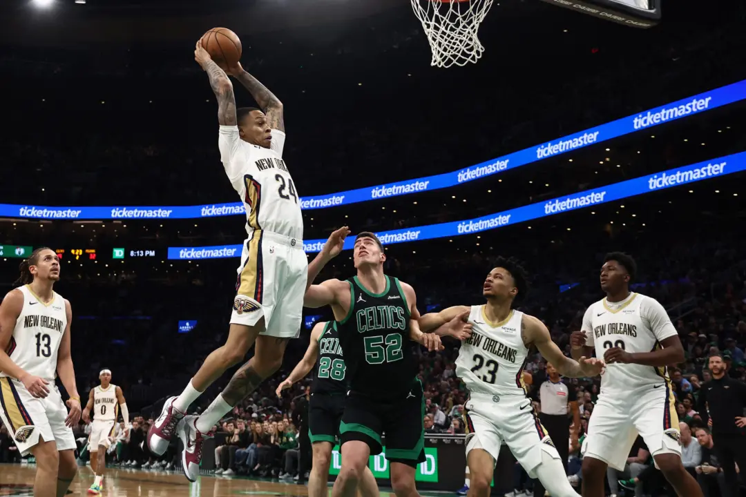 Jordan Hawkins, escolhido na loteria, e os Memphis Grizzlies acordaram o desligamento. Depois de três semanas, ele vira…
