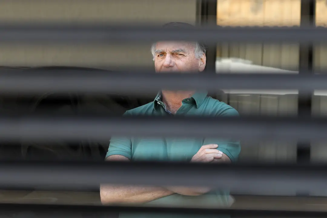 Presos provisórios como Daniel Vorcaro e Careca do INSS vão votar no presídio da Papuda em Brasília, mas Jair Bolsonaro…