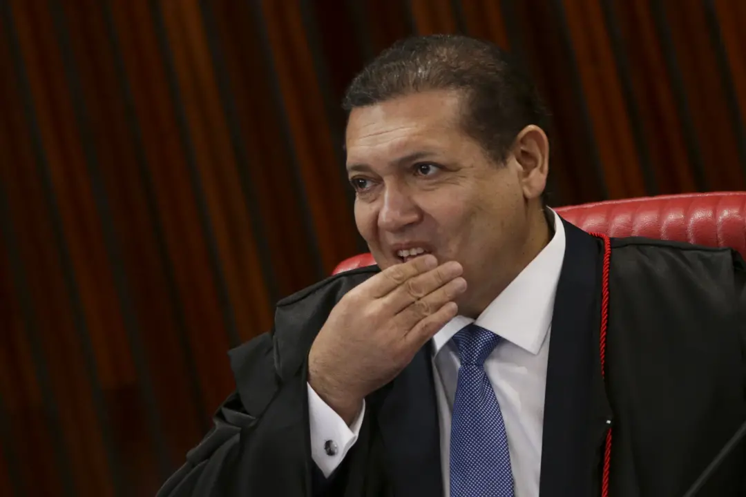 Nunes Marques disse que a presidencia no TSE seria diferente do que encontrou. Ele previu uma disputa presidencial acir…