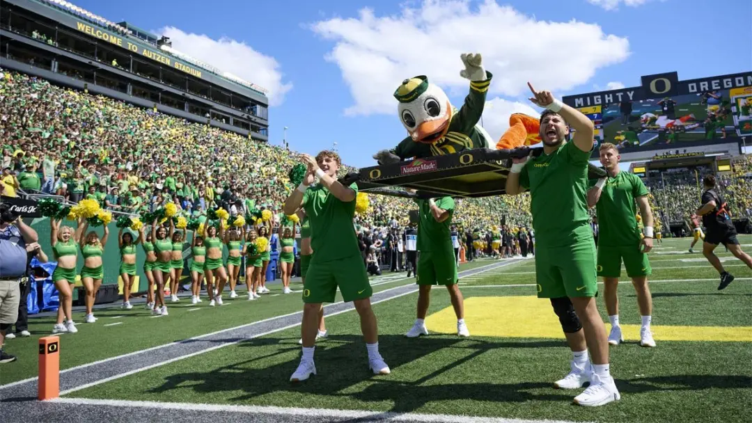 Oregon volta aos trilhos, Herbstreit diz, depois de vencer USC com placar que subiu o nome da equipe. É um sinal de que…
