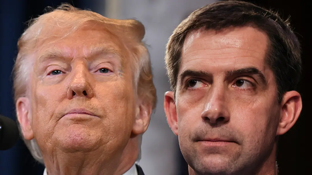 Donald Trump divulgou o número de celular do senador Tom Cotton no Truth Social. Isso mostra como a lealdade política p…
