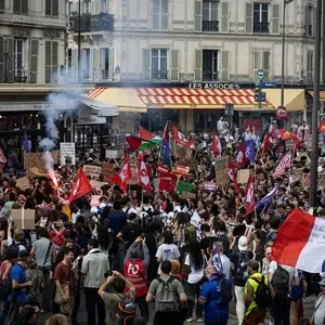 Estudantes na França convocam novos protestos depois de se reunirem com o governo. A repetição das manifestações mostra…