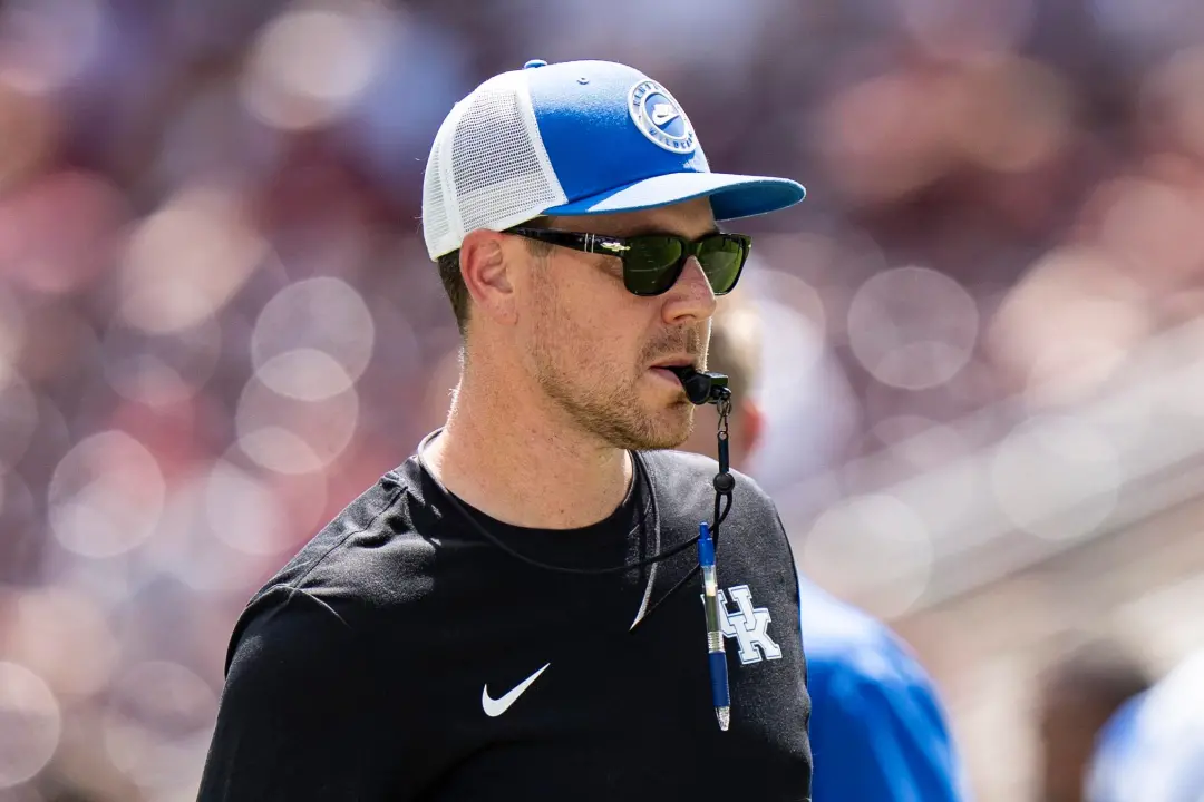 Kentucky vai enfrentar a South Carolina em Columbia, com início às 16h15 ET. Para o Kentucky, é uma chance de quebrar u…