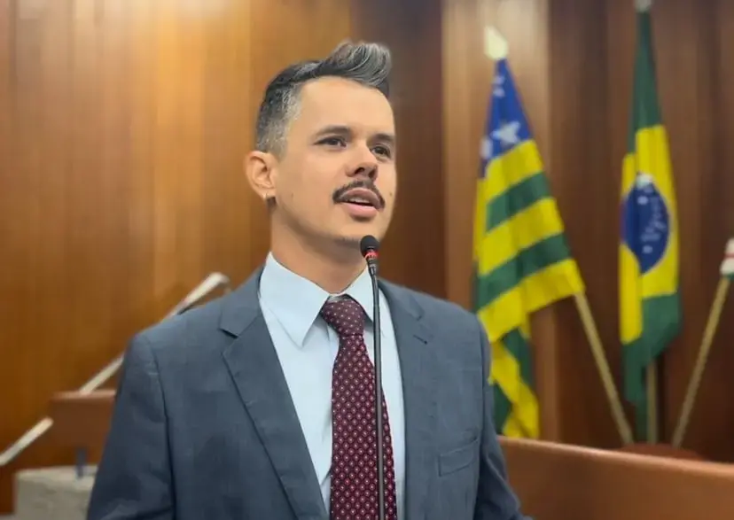 Fabrício Rosa, com 81.540 votos, vai para a Alego focado em pautas de segurança pública estadual. É importante que o fo…
