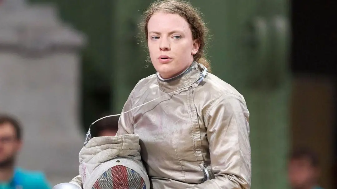 Gemma Collis, paralímpica de fencer, está animada para competir no Campeonato Europeu de Fencer em Cardiff, que acontec…