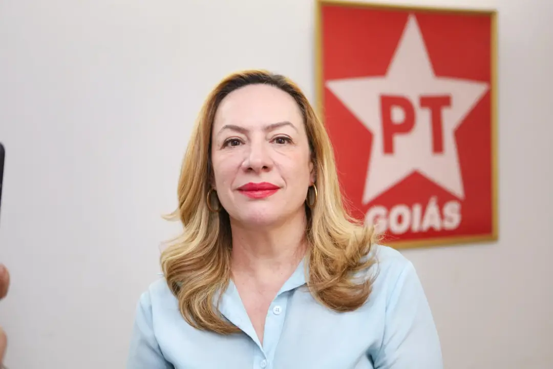 Adriana Accorsi alcançou a maior votação de uma mulher de esquerda em Goiás com 177.103 votos. É um reconhecimento de a…