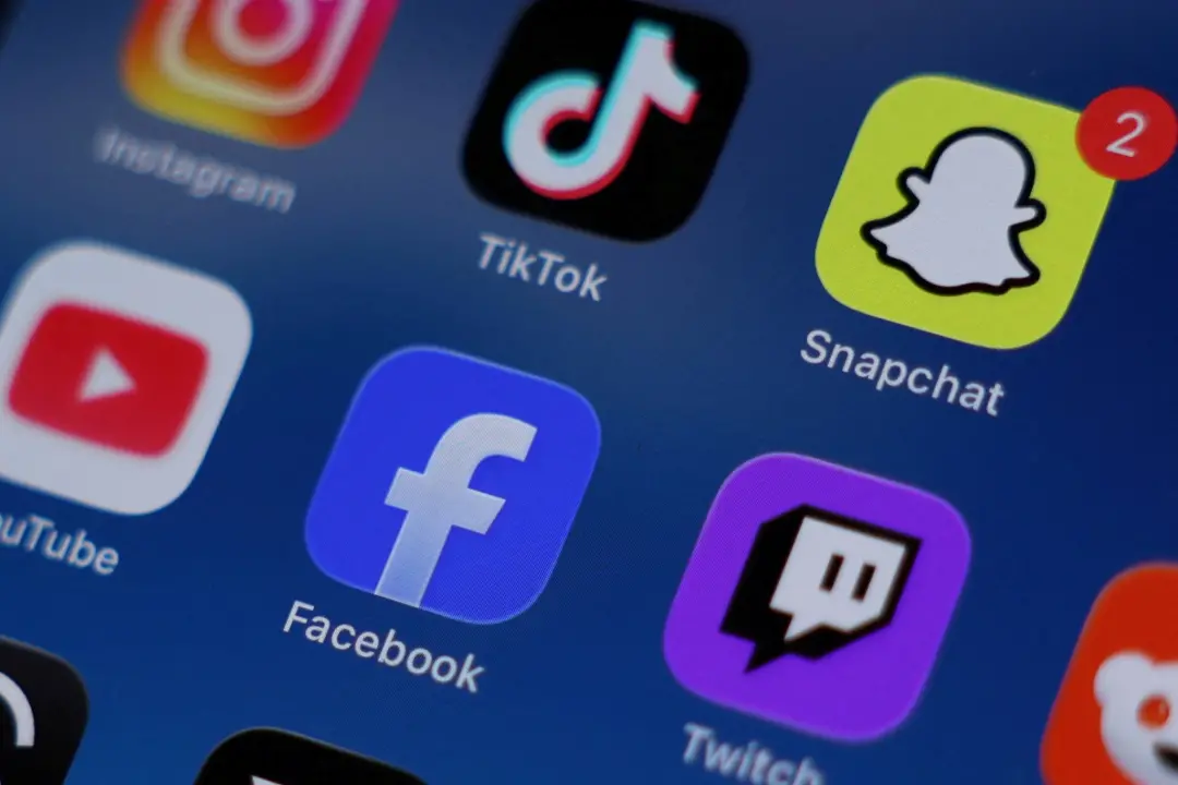 Meta, TikTok e X contestam exigências de segurança online do Reino Unido. As plataformas dizem que as notificações pede…