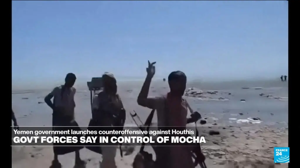 Forças iemenitas apoiadas pela Arábia Saudita retomaram áreas costeiras perto do Estreito de Bab el Mandeb, expulsando …