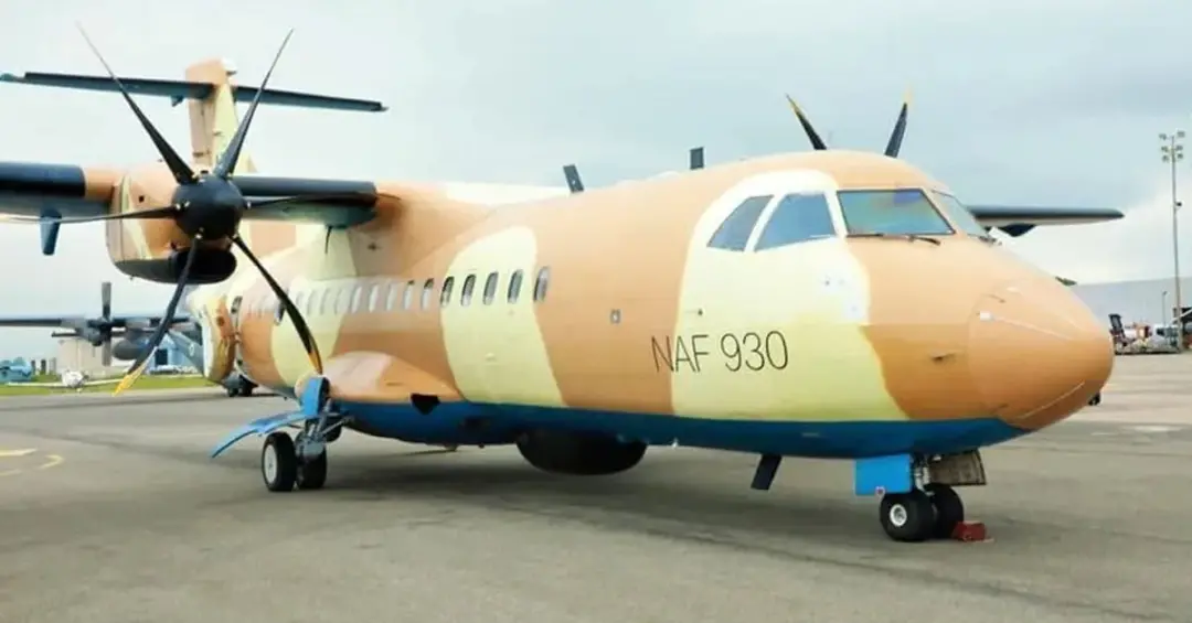 Avião da Força Aérea nigeriana caiu no estado de Ondo, deixando 32 mortos. A perda de vidas em uma operação militar lev…