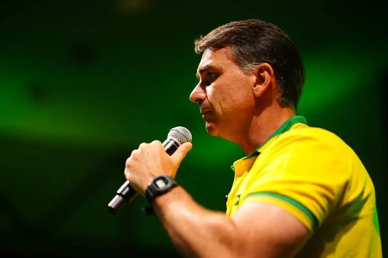 Flávio Bolsonaro aposta na aliança com Tarcísio de Freitas, Sergio Moro e Cleitinho Azevedo para as próximas etapas. Es…