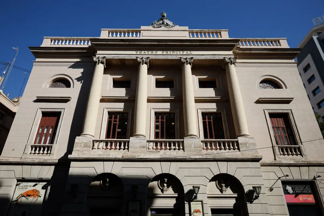 Teatro Principal de Valência precisa de mais de 50 milhões de euros para reforma integral. A câmara pediu ajuda ao gove…
