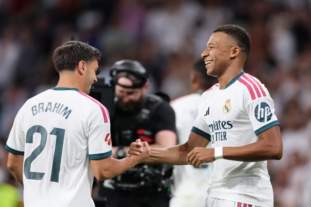 Mbappe no Real Madrid gerou críticas de jornalistas espanhóis após vídeos dele andando de bicicleta durante a pausa int…