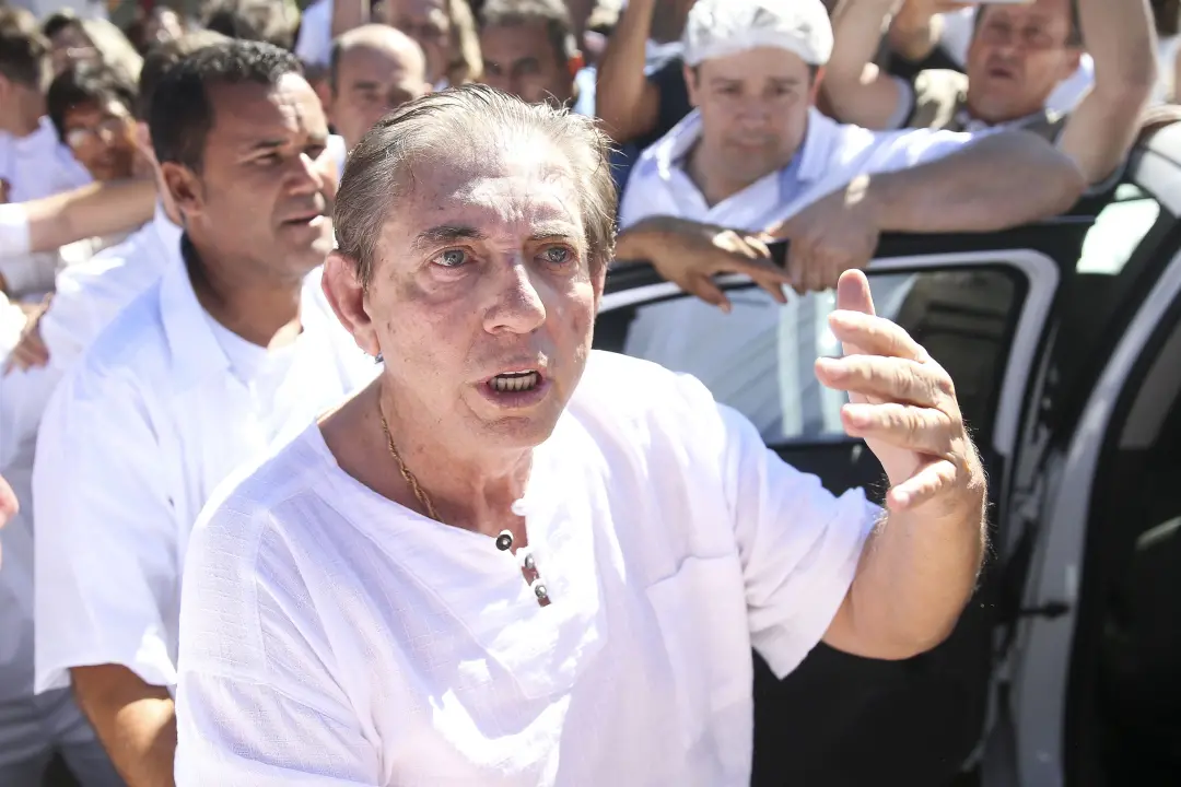 João de Deus e o Centro Espírita foram condenados a pagar 20 milhões de reais por danos morais coletivos em Goiás. O ca…