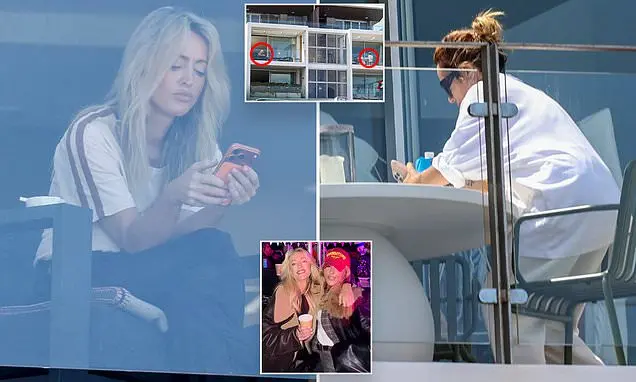 Jackie tá mais próxima da Pip Edwards, que se mudou para perto dela, enquanto a relação com Gemma O'Neill vira assunto.…