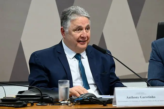 Anthony Garotinho teve o nome do advogado Marcello Dias de Paula como autor em um parecer no TSE. O vice-procurador-ger…