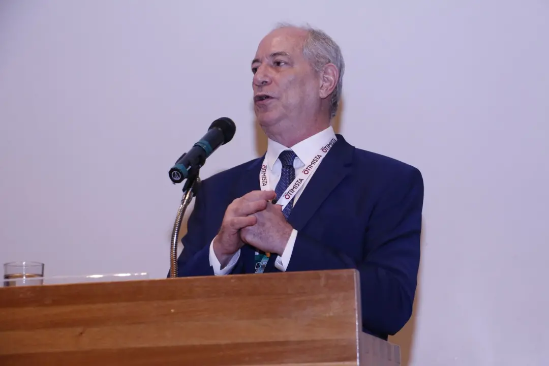 Ciro Gomes declarou se sentir roubado após a derrota para Elmano de Freitas no Ceará. A contestação judicial foca na au…