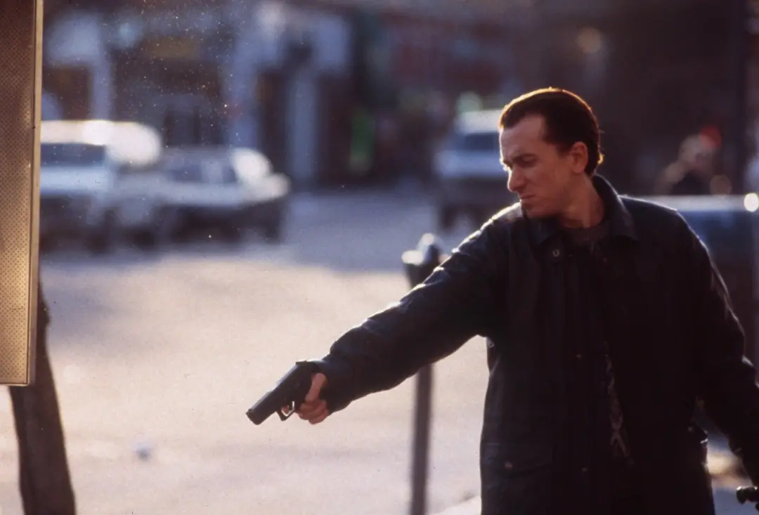 James Gray discute seu filme de estreia Little Odessa de 1994 agora disponível em edição 4K UHD da Criterion. Ver um tr…