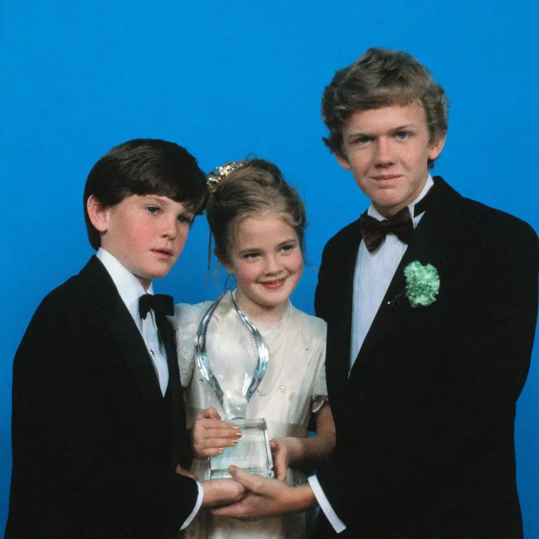 Robert MacNaughton, que esteve no filme E.T. na adolescência, mudou de vida após deixar Hollywood. Eu acho importante v…