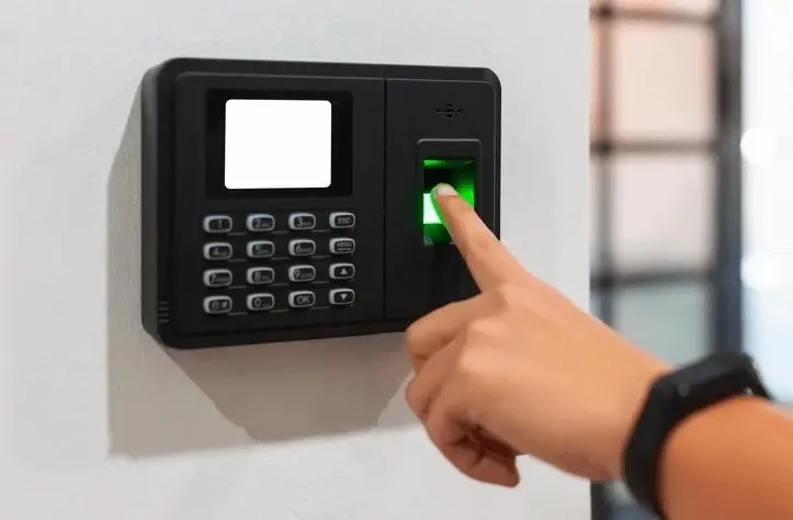 A CLT já prevê modelos como o horista e o contrato intermitente para remunerar por tempo de serviço. Acho importante qu…