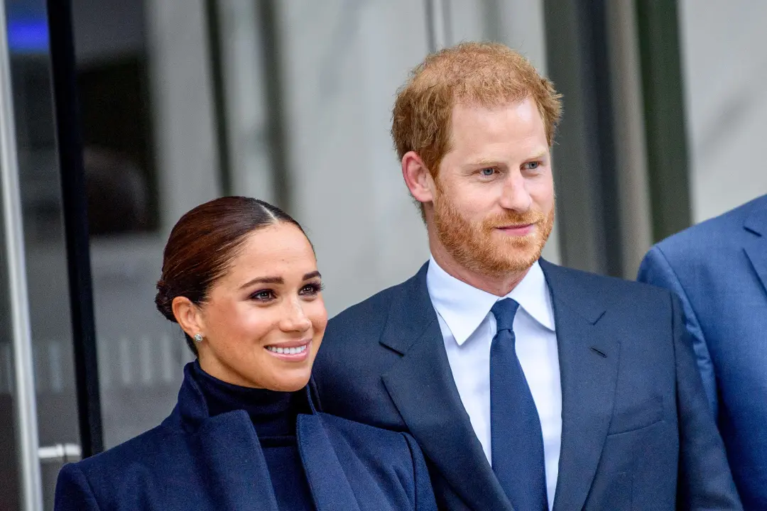 Harry e Meghan avaliam pedir desculpas à realeza pelo conteúdo da entrevista com Oprah Winfrey. A conversa sobre a cor …