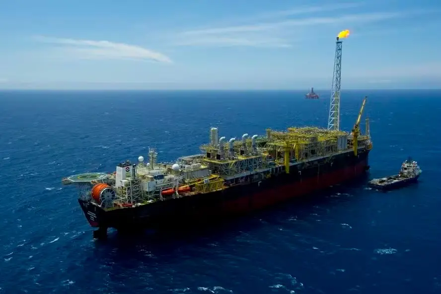 530 milhões em bônus foram arrecadados no leilão do pré-sal, com a Petrobras levando dois blocos. Os ágios altos, tipo …