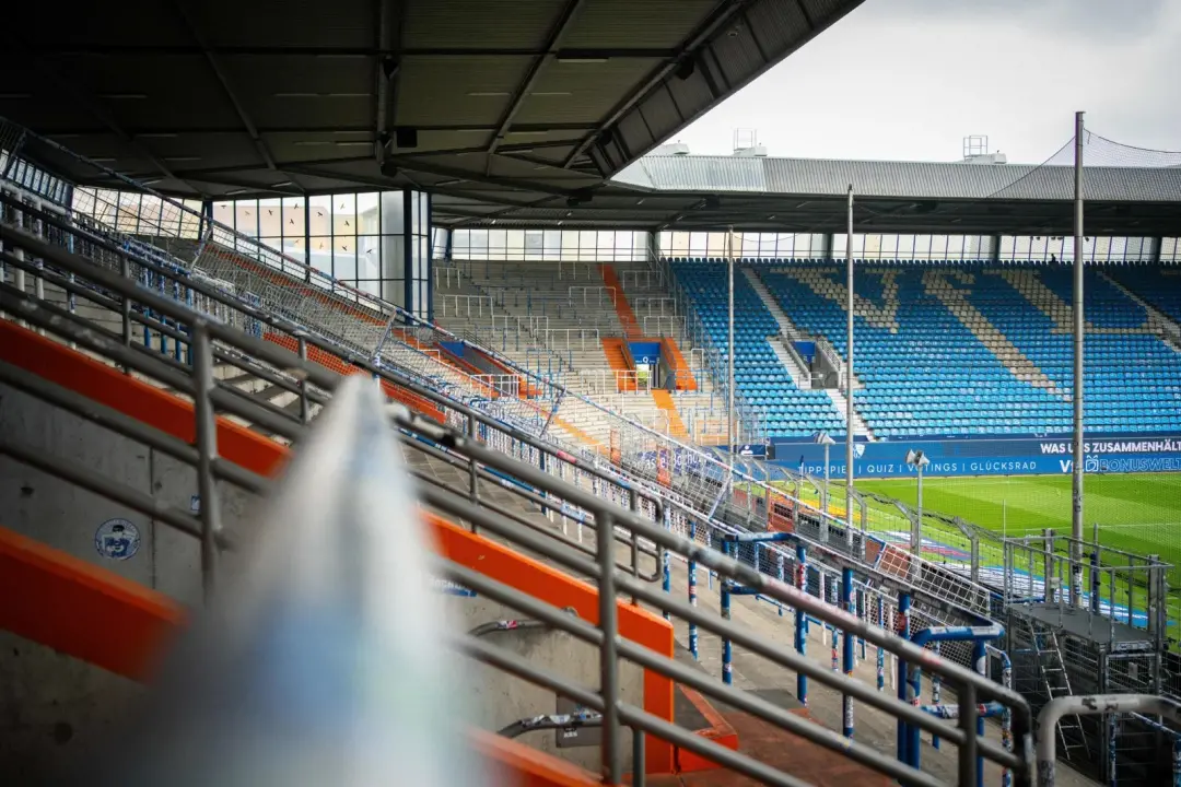 VfL Bochum proíbe pular em quatro subsetores da arquibancada leste do Ruhrstadion. A medida veio depois de relatório de…
