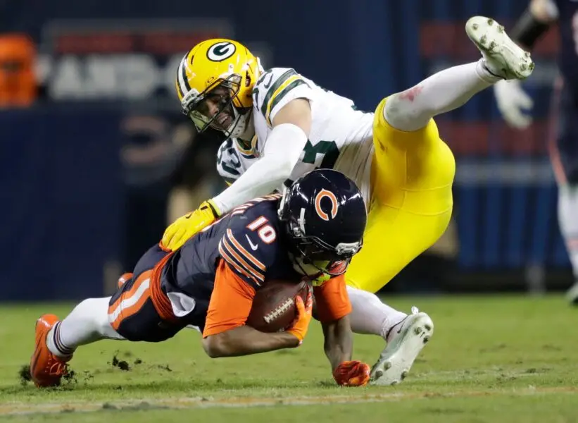 Rivalidade Bears e Packers volta em Lambeau Field na Semana 5. Luther Burden III admitiu que nessas partidas coisas pod…