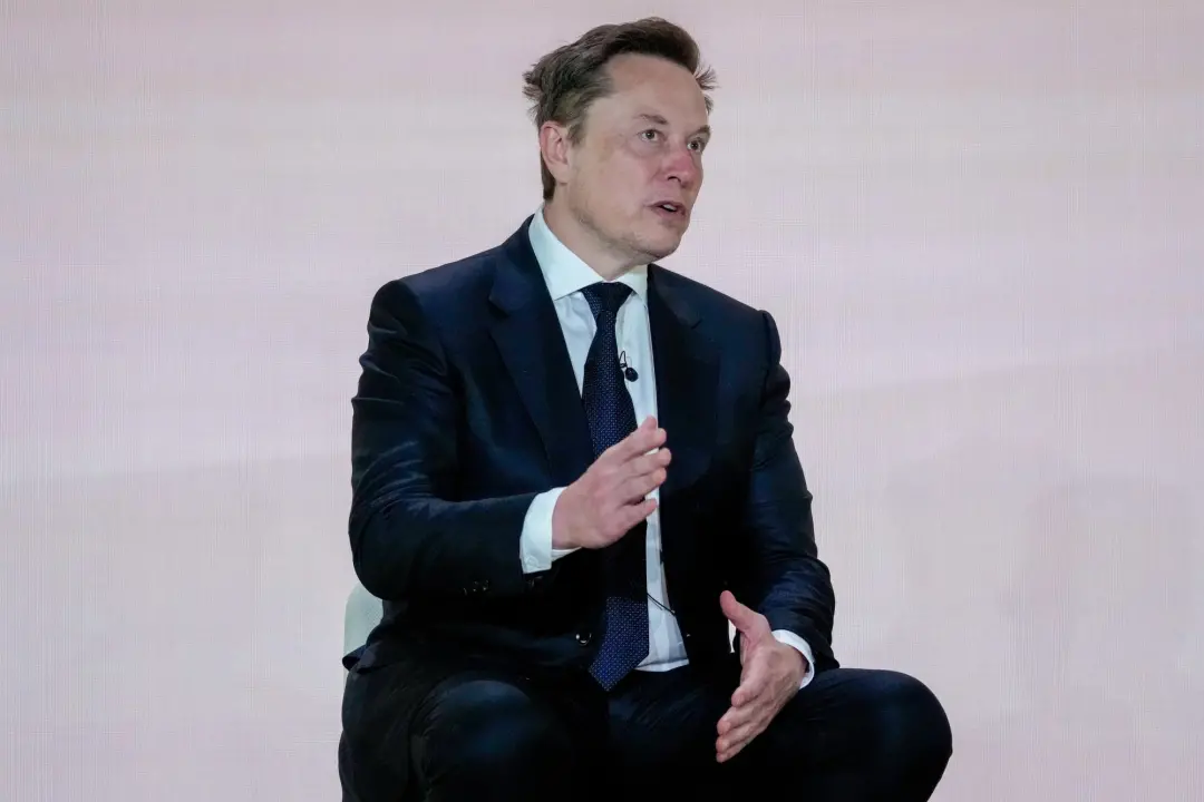 SpaceX negocia US$ 40 bi para comprar chips da Nvidia, buscando financiar IA. A corrida por poder computacional eleva o…