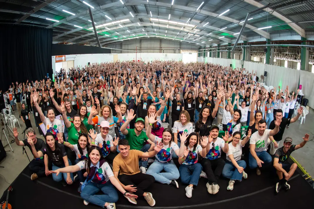 Mais de 800 participantes reuniram-se no Rio Pardo para o II Summit das Cooperativas Escolares. O foco foi o protagonis…