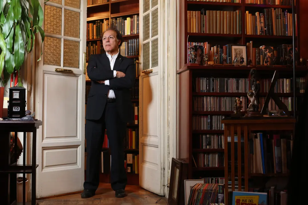 Ministério da Cultura adquiriu o fundo pessoal de Javier Marías por meio milhão de euros. Dá pra pensar que a cultura t…