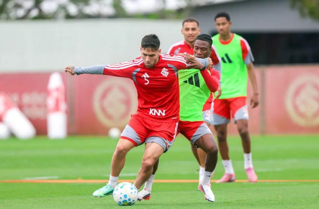 No Beira-Rio, Inter recebe o Corinthians às 19h30min desta quarta, pela 29 rodada do Brasileirão. O Inter ainda está na…