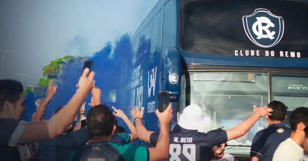 Menos de 10 mil ingressos contabilizados para o jogo do Remo e Grêmio no Mangueirão. A baixa procura chama a atenção, p…