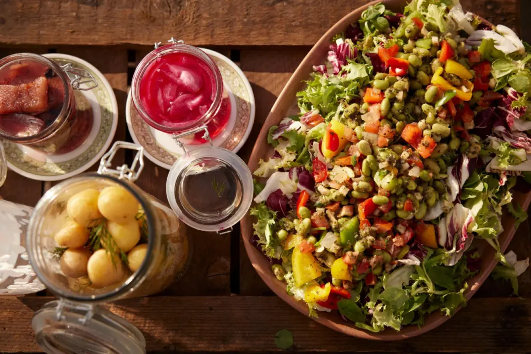 Christopher Gardner lança o livro Food Sense com uma visão diferente sobre alimentação saudável. A abordagem de Gardner…