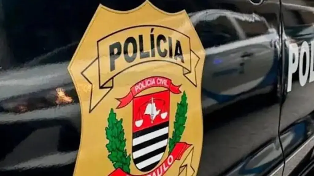 Associações de cannabis medicinal viraram alvo de investigações da polícia de São Paulo, e membros foram presos sob sus…