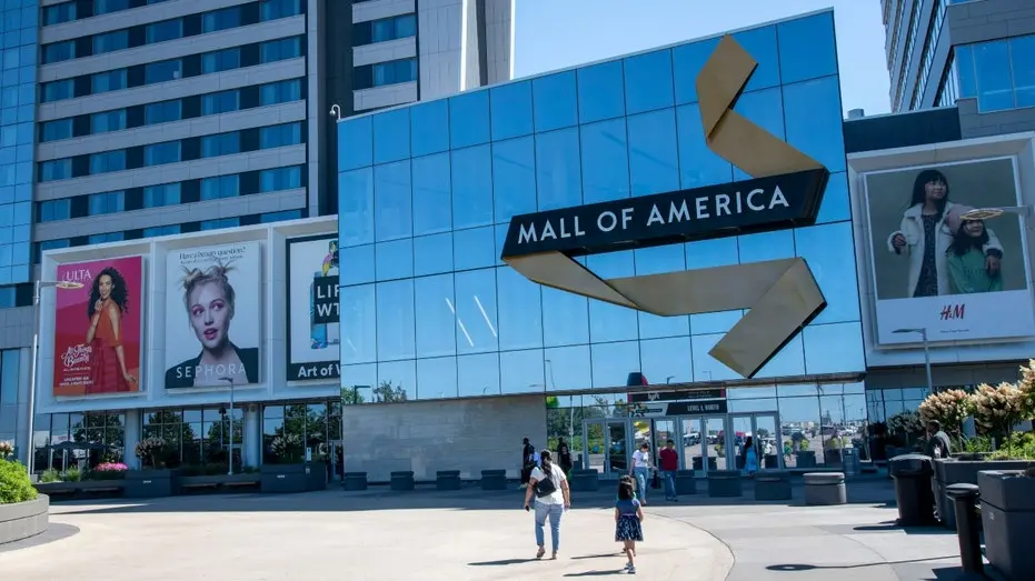 Minnesota, EUA, prende homem acusado de planejar ataque no Mall of America, depois de ele comprar um rifle estilo AK-47…